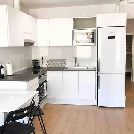 2 Bedroom Sants Barcelona